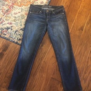 AE Stretch Jeans